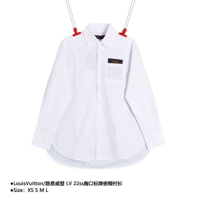 LouisVuittonLouis Vuitton LV 22ss Chest Label Overhead ShirtSize：XS S M LZp purchased, first pattern. The fabric is customized swoop silk, silky and breathable on the top. Infrared positioning tailoring, custom shell hea