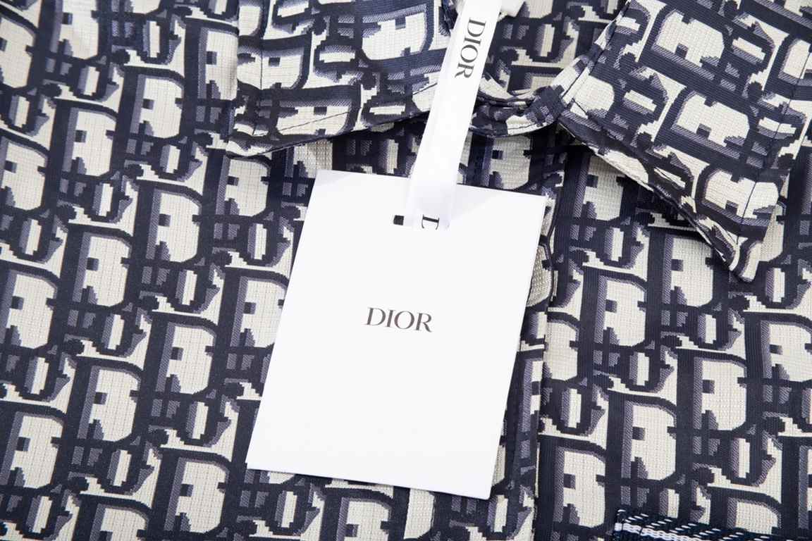 Dio Dio early spring new classic old flower letters full print jacquard shirt chest pocket webbing design inside overlock fixed fabric original hardware molding men and women modelsCraftsmanship pocket webbing Size S M L