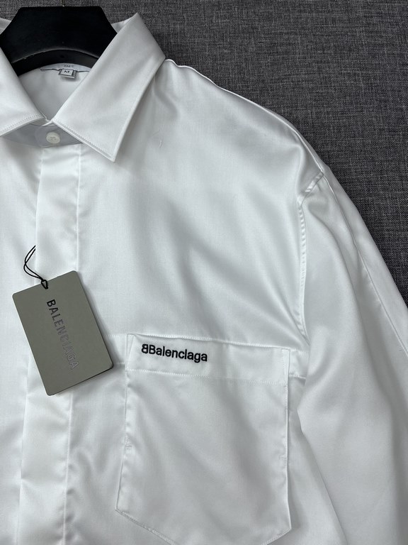 BALENCIAGA  Paris Family original single men's fashion models long-sleeved shirt, trading company channel goods, 23 fall and winter show collection, high value explosion of a shirt, the official website models and advert