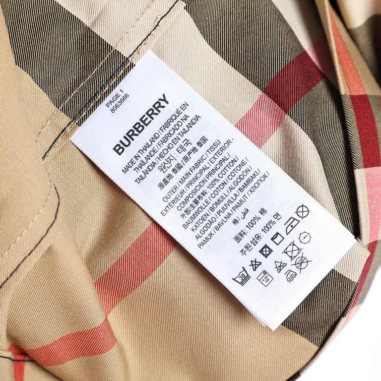 Burberry Burberry BBR 23SS large plaid lapel shirt jacketThe original 9200 purchased, the fabric is made of 6 kinds of yarn fixed weaving and dyeing, each yarn has to be the original version of the dismantling and analys