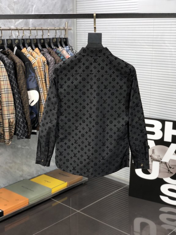 LV 2023ss new men's long sleeve shirt, high quality ready-to-wear! Customized fabrics Breathable and comfortable, impeccable details, brand elements design concepts, reflecting high quality. Hand feel delicate and soft! 