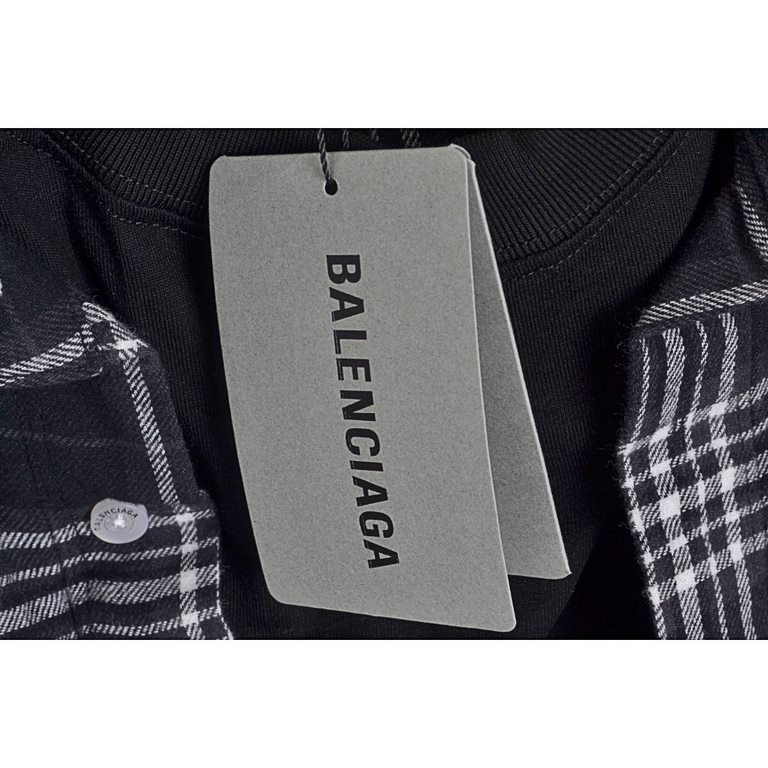 BalenciagaParis 22ss Black and White Plaid False Two Piece Long Sleeve ShirtSize：S M L XL (0 1 2 3)Customized cotton plaid facecloth and vintage plain fabric loose cut, 2 fabric width piece spliced together and become, c