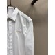 Gucci, fashion simple long-sleeved shirt, this lightweight cotton shirt is made of cotton texture fabric, classic simple design with a refreshing tone, the color is super super super super awesome, the most worthwhile to