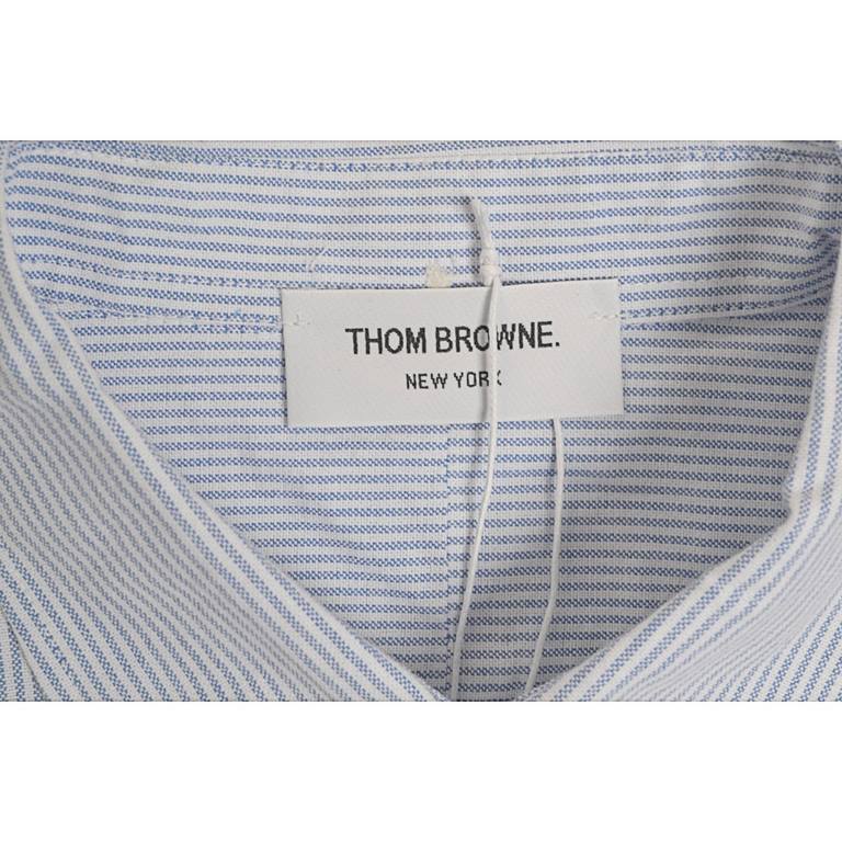 THOM BROWNETom Brown TB FW22 Arm Woven Button Down ShirtSize：1 2 3 4 5The same style of Kwon Chi-Lung! Cotton color woven fabric, 100% reproduction. Collar shape with three-dimensional tailoring process, front and back b