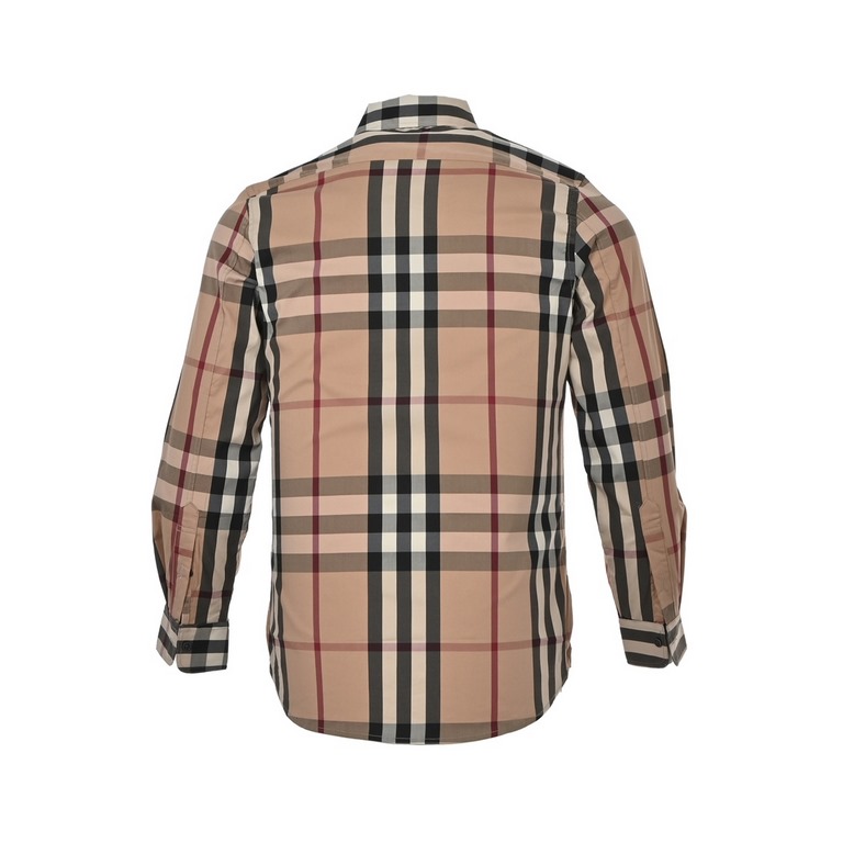 BurberryBurberry 23Fw New Colorway Large Plaid ShirtBBR brand's most representative striped elements shirt, the counter sales of the first paragraph. The fabric is made of double stranded 80 woven twill fabric, checkered