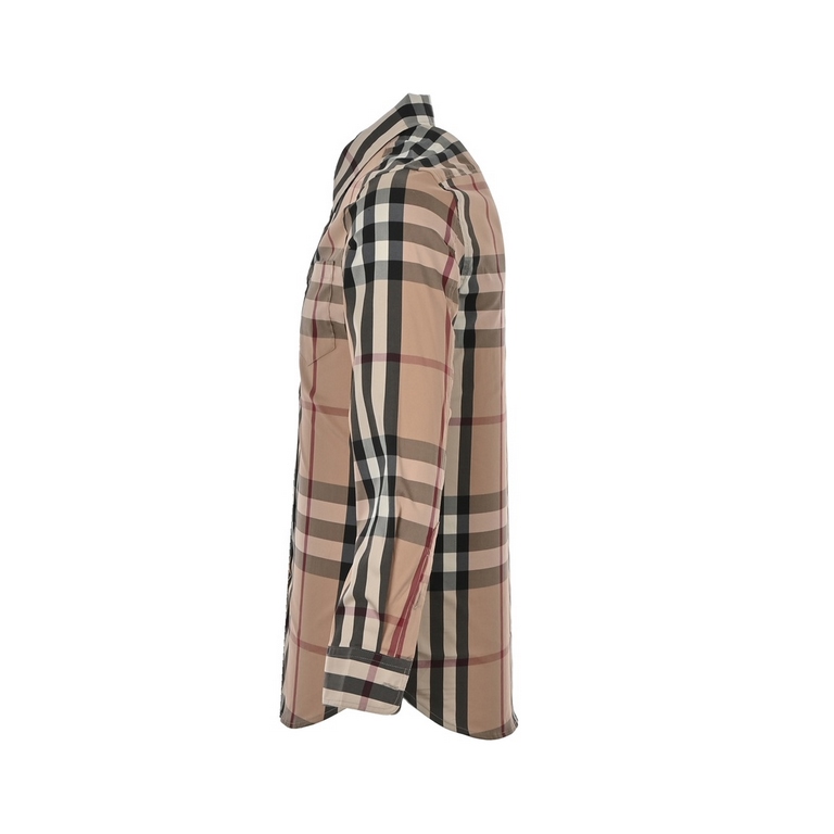 BurberryBurberry 23Fw New Colorway Large Plaid ShirtBBR brand's most representative striped elements shirt, the counter sales of the first paragraph. The fabric is made of double stranded 80 woven twill fabric, checkered