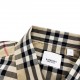 Burberry  Burberry 22FW Label Applique Plaid Long Sleeve ShirtFirst to hit the pattern. Fabric is custom swoop silk, silky and breathable on top. Infrared positioning tailoring, custom shell head buttons, collar cuffs co