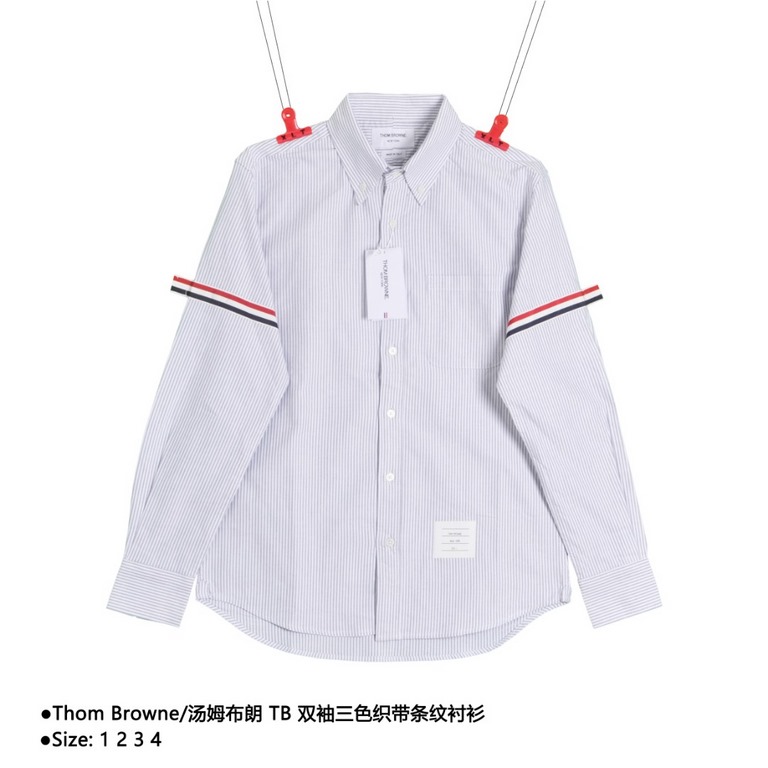 Thom BrowneTom Browne TB Two Sleeve Three Color Woven Stripe ShirtSize：1 2 3 4The most classic, classic, classic model of TB family. Purchased from Macau   zp one to one replica, imported fabrics, double sleeve logo webb