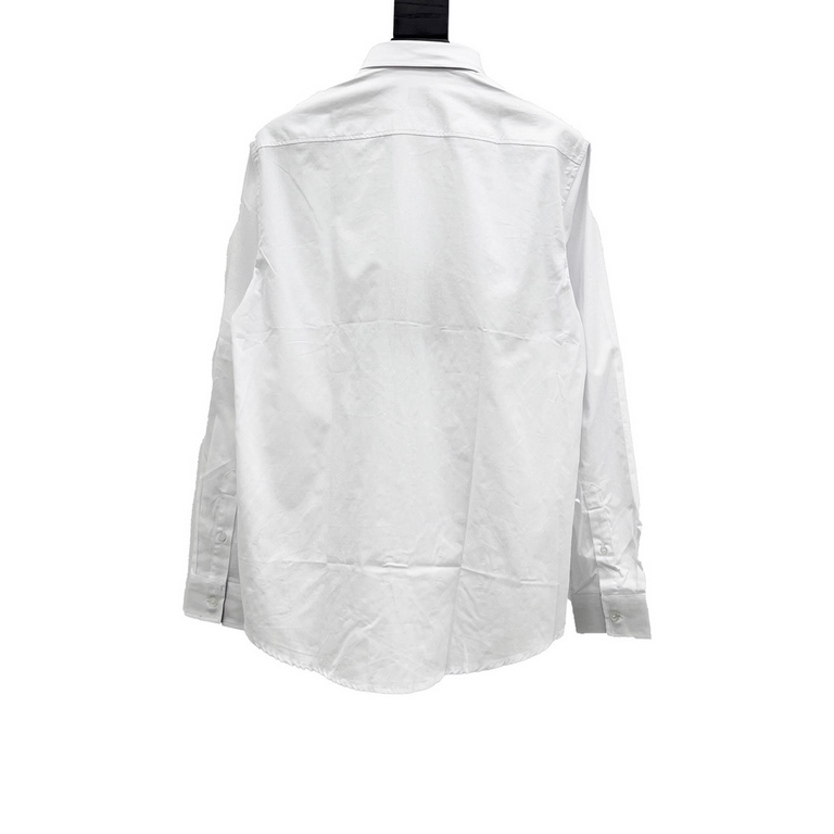 BurberryBurberry Classic TB Embroidered Long Sleeve ShirtBBR brand is the most representative of the classic striped shirt, the fabric is made of double stranded 80 woven fabric, yarn weaving and dyeing, placket, cuffs f