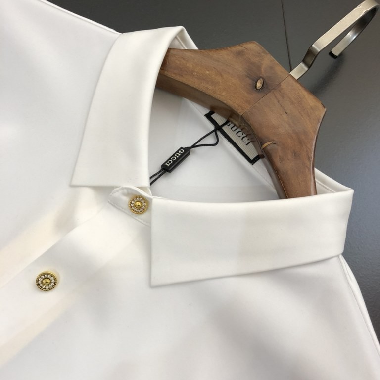 GU23S fall men's mercerized cotton shirt, this shirt continues the basic model ............... using double stranded mercerized cotton, the details are very inviting The model is versatile... ............... in the versi