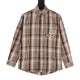 BurberryBurberry New Pocket Embroidery Stripe Long Sleeve ShirtBBR brand's most representative striped elements shirt, counter sales first models. The fabric is made of double stranded 80 woven twill fabric, checkered co