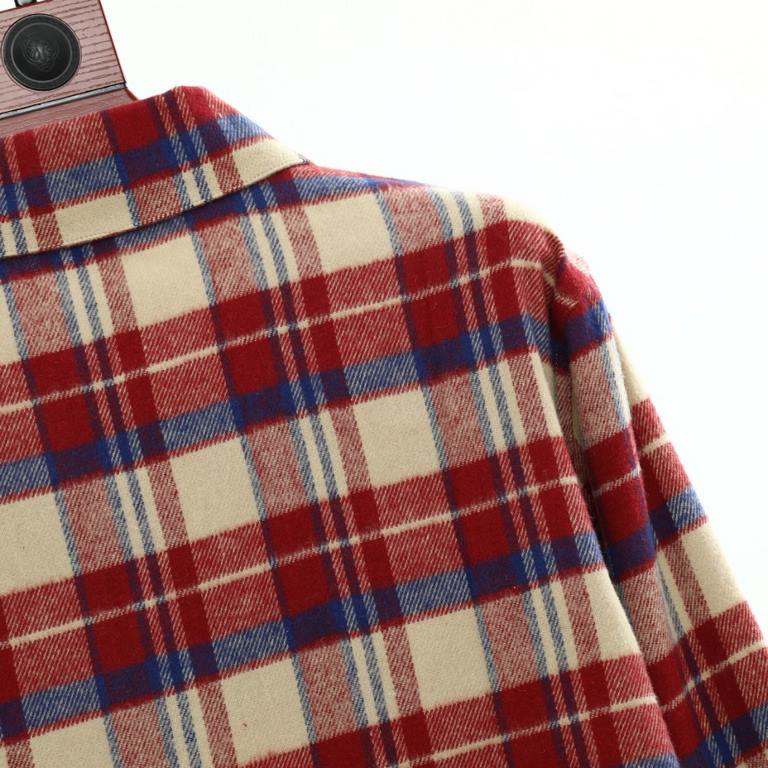 Chrome Hearts Chrome Hearts CH New Flannel Plaid Half Zip ShirtCustom-dyed yarn is made of 11 double stranded 240g (260g after washing) cotton blend facecloth. Front brushed. Laser infrared positioning. Hand cut. All-aro