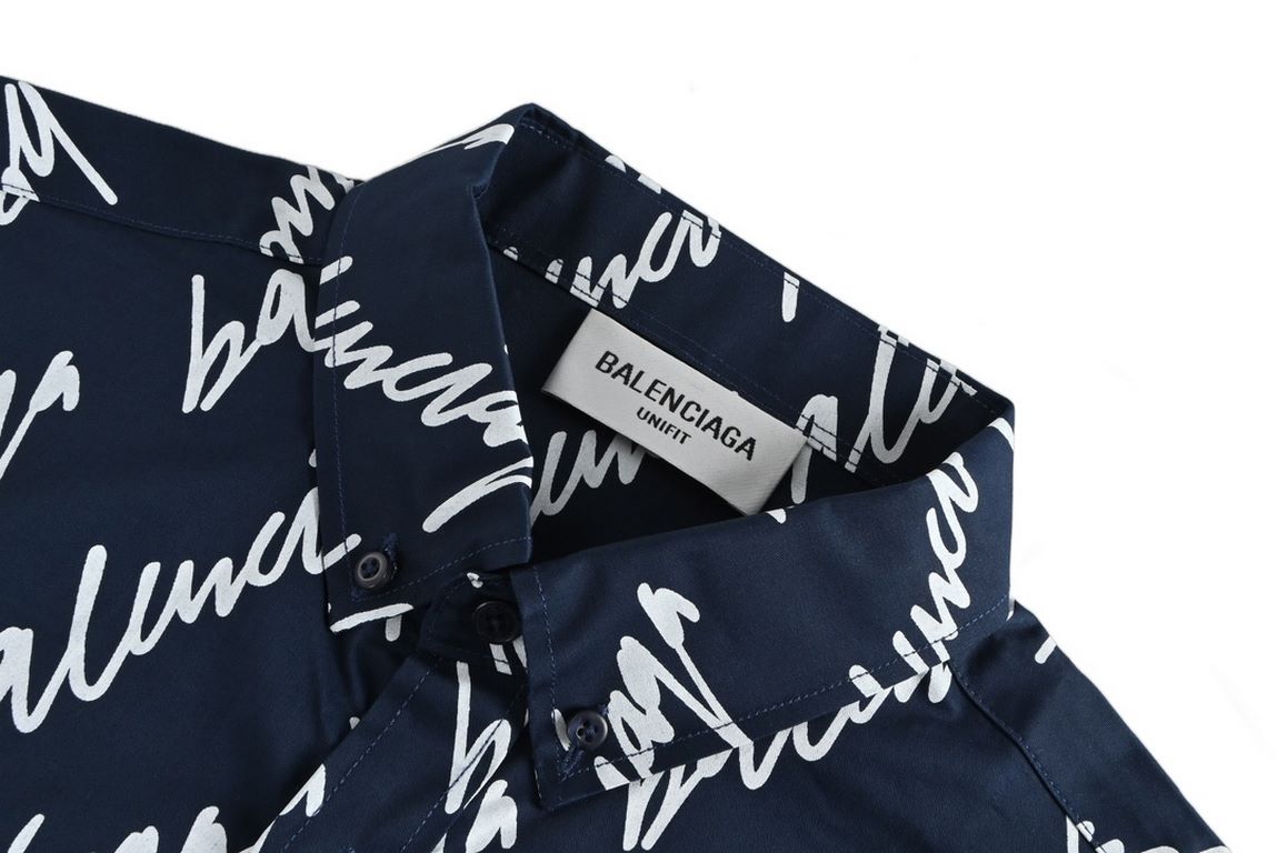 BalenciagaBalenciaga 23Fw Full Print Signature Monogrammed Shirt-White color.The fabric is made of 40s40s combed cotton plain fabric with a gram weight of 145g, the material does not add water soft oil and silicone oil i