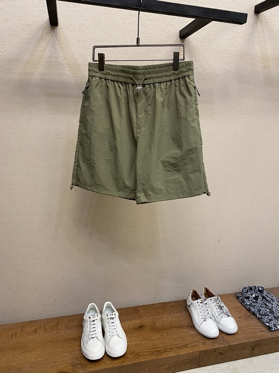 Moncler, Men's Casual Shorts  Quick-drying fabric casual pants, the latest models on the body shape is unbeatable positive!Definitely can close the eyes to collect aThis pants are very versatile, elastic waist, daily wor