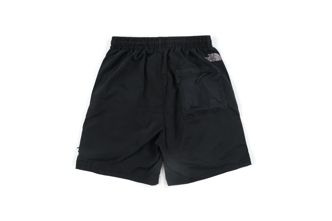 The North Face TNF Multi-Pocket Work ShortsThe shape of the pants is very perfect Every summer, you must lose a pair of explosive models Leisure street both the real all-purpose versatile models With outdoor performance 