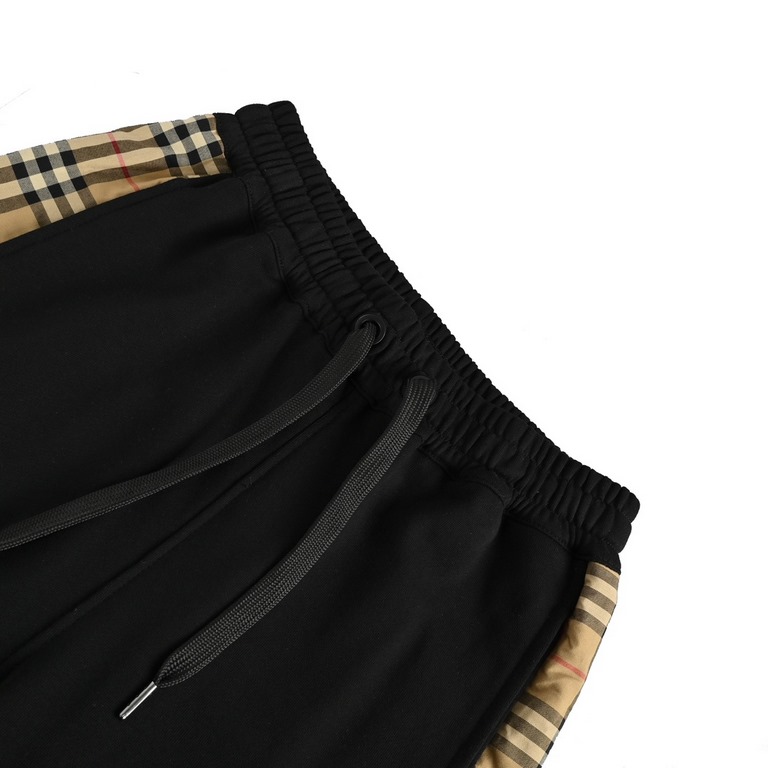 BurberryBurberry 20ss side plaid patchwork shortsCustomized 300g active black cotton fabric, custom weaving and dyeing side plaid fabric, non-market ready-made fabrics, the bottom leg of the flat-turning process neat, fo