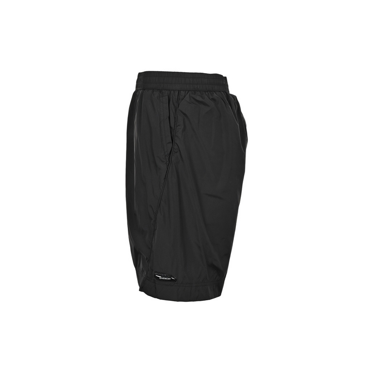 GIVENCHY Givenchy 23ss small label woven sports shortsThis year's newest shorts are a collision of minimalist luxury style and sporty fabrics.100% nylon fabric, breathable mesh lining, smooth and lightweight, inflatable 