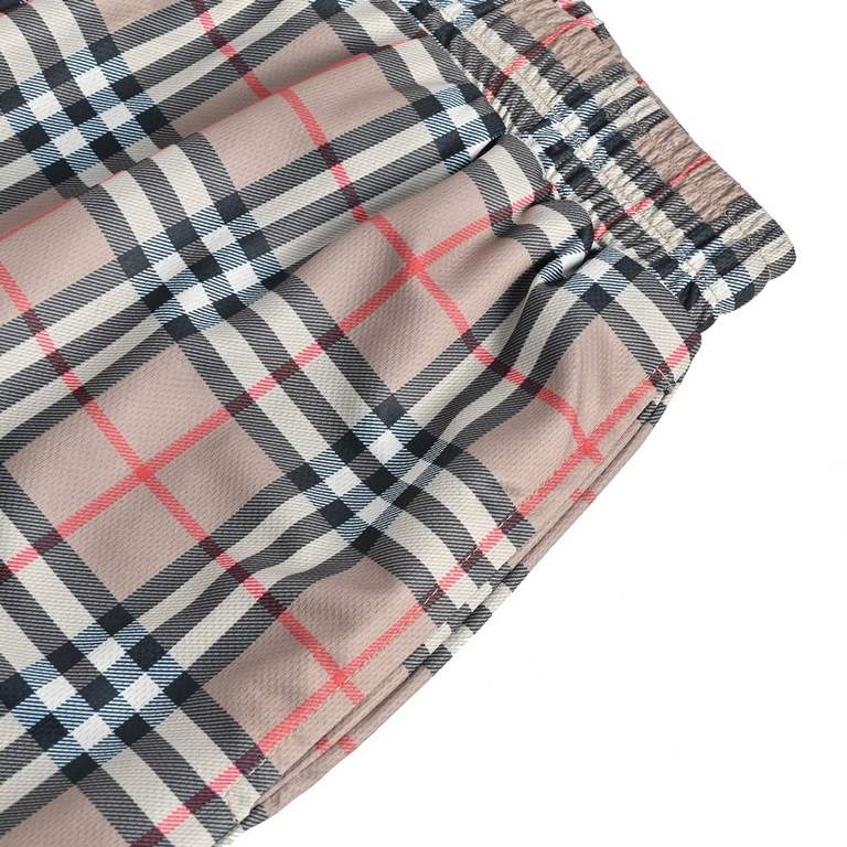 BurberryBurberry Classic Functional Twill Plaid ShortsOriginally purchased at 5100 domestically! There is no such correct fabric on the market! ZP all disassembled and analyzed, fixed weave raw material 75d72f dty, 140g 