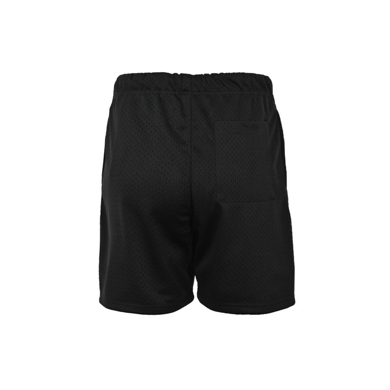 Fear of god rethreaded mesh letter shortsESSENTIALS FOR FOG 6-color basic mesh shorts Custom-made double-layer mesh fabric Breathable and not transparent All five colors are custom-dyed Note that the shape of the mesh is