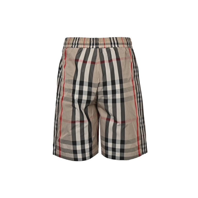 BurberryBurberry 23ss new spliced plaid beach shortsFabric original customized, functional twill fabric, ready-to-wear 100% positioning on the strip to the grid, very time-consuming waste, density feel and the original t