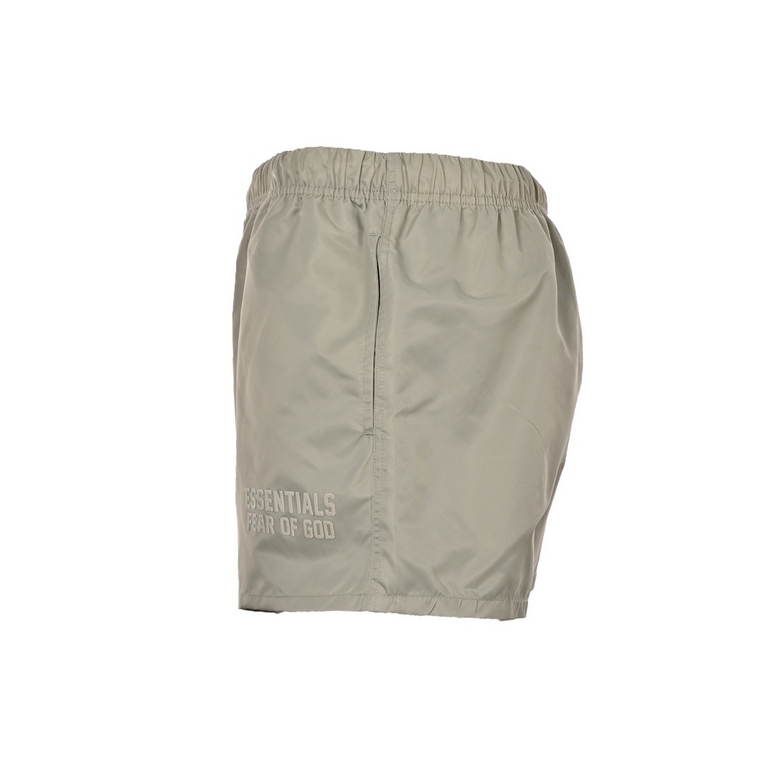 Fear of god High Street Flocked Woven ShortsFOG ESSentials. The eighth season of the new woven nylon flocking American small shorts, fabrics are made of nylon, loose version of the summer wearing sports without a sense o