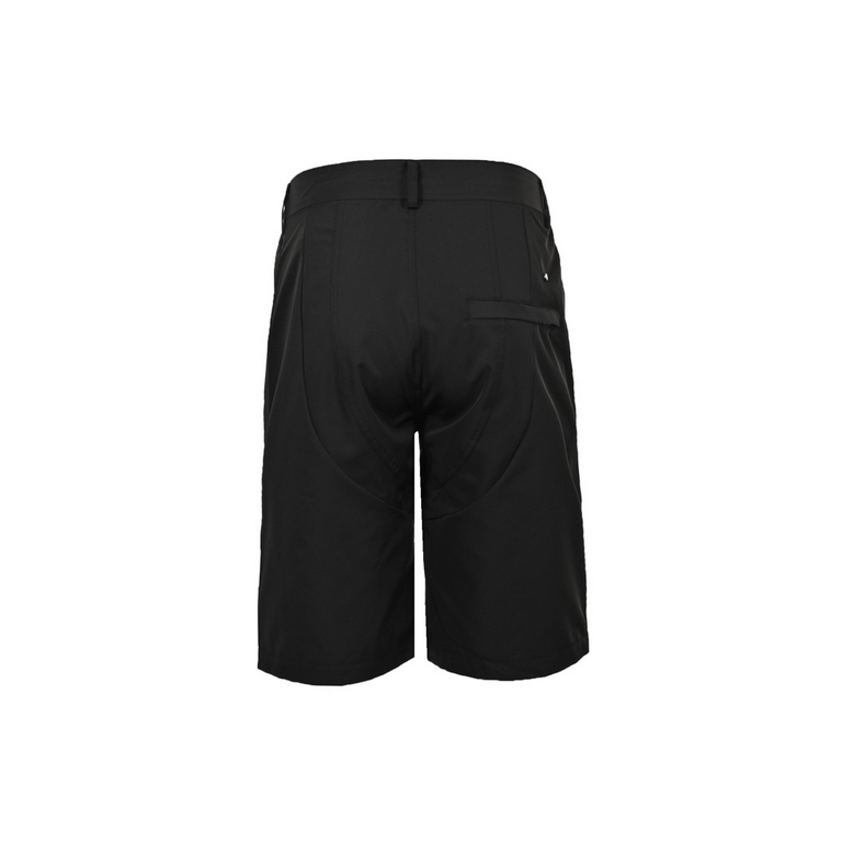 Waterproof zippered functional shortsFar archive waterproof zipper functional shorts.The fabric is made of 75D encrypted waterproof coated fabric 100% polyester fiber Pocket zippers are made of imported waterproof coated