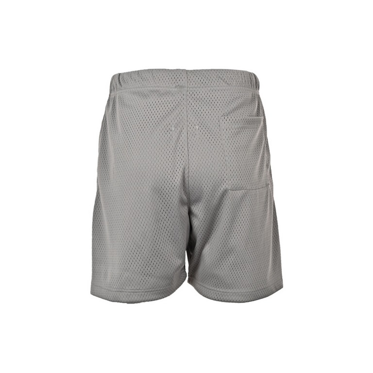 Fear of god rethreaded mesh letter shortsESSENTIALS FOR FOG 6-color basic mesh shorts Custom-made double-layer mesh fabric Breathable and not transparent All five colors are custom-dyed Note that the shape of the mesh is