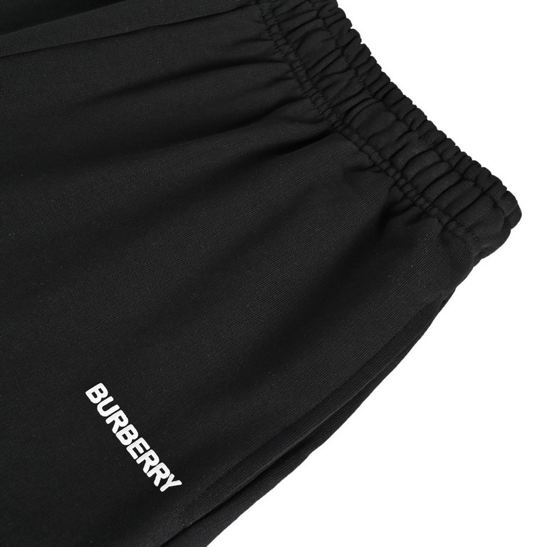 BurberryBurberry 23ss Foam Letter Label ShortsAdopting 380g terry cloth, burned hair without dust and double-side eating hair The surface of the fabric is clear and burr-free Silky touch, but also have a sense of flesh N