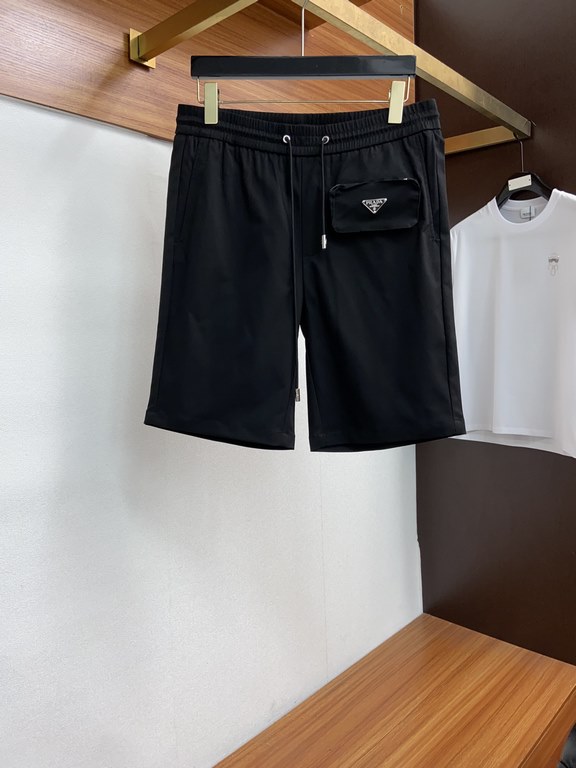 Prada casual shorts spring new original single counter casual pants, luxury classic brand original LOGO accessories counter hot models body wear very comfortable low-profile no loss of luxury wear out very high grade pan