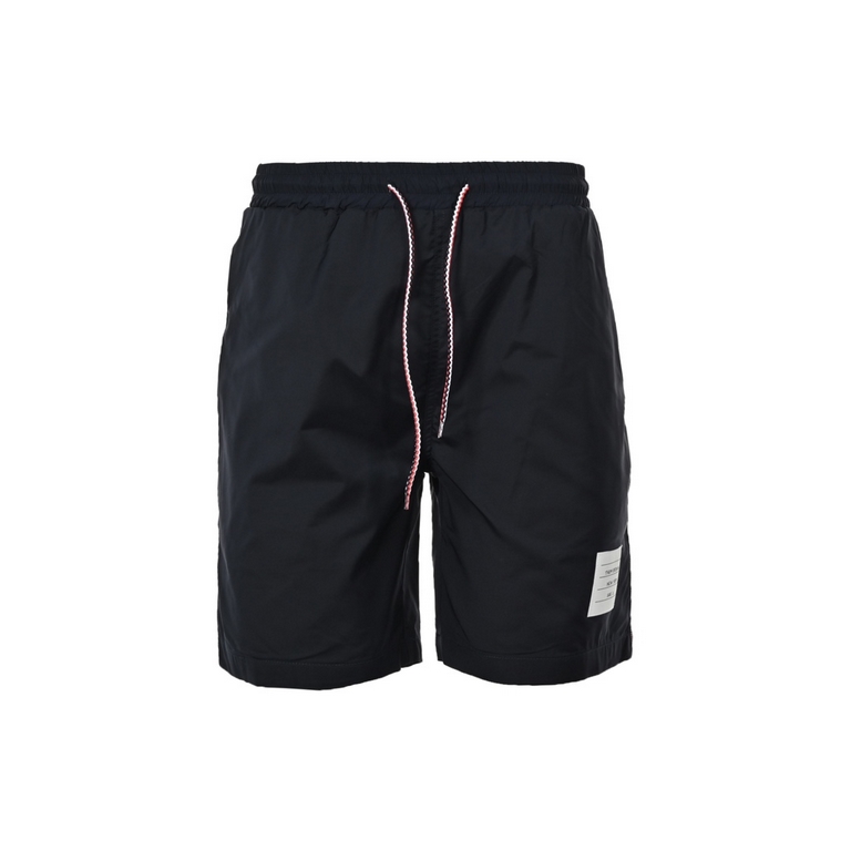 Thom BrowneTom Browne 23ss Striped Webbing Beach ShortsFabric original customized, functional twill fabric, ready-to-wear 100% positioning on the strip to the grid, very time-consuming waste, density feel and the origina