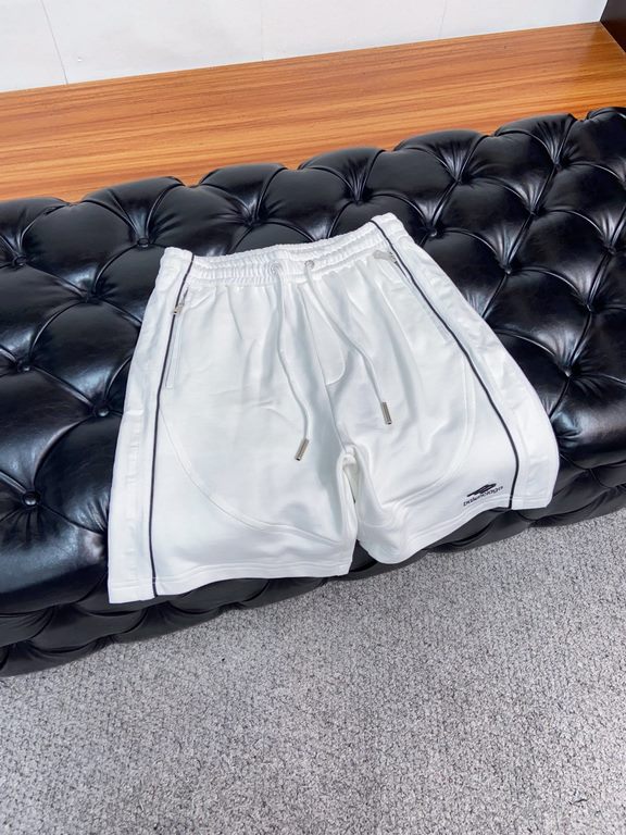 Paris House 2023 spring and summer new casual shorts, the official website synchronization sale, pants craft design, imported guest accessories, fabric customization, factory production inspection-free! Every detail to t