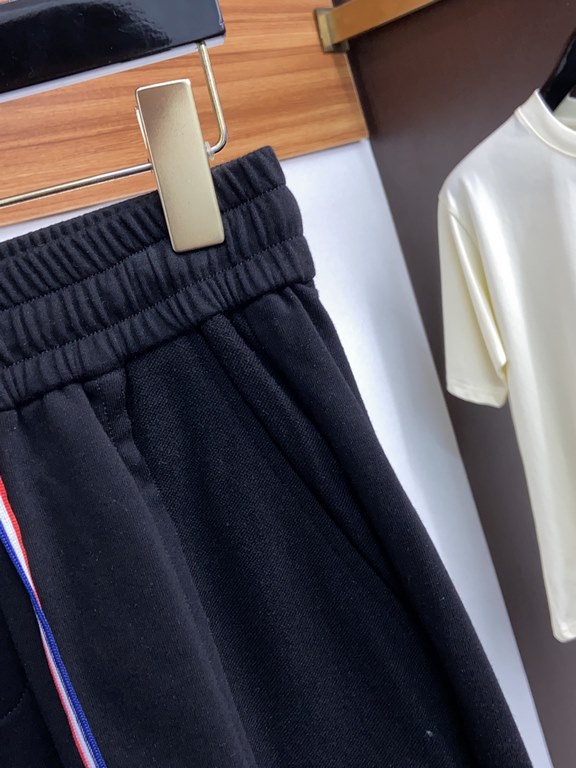 Mengkou 2023 spring and summer new casual shorts, the official website synchronization sale, pants craft design, imported guest accessories, fabric customization, factory production inspection-free! Every detail to the e