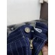 Gucci 2023 FW Early Fall CollectionWashed tannin denim shorts Customized dark blue washed cotton denim White pinstripe detailing all over Back button closure pocketsEmbossed khaki color leather plaqueStraight cut with a 