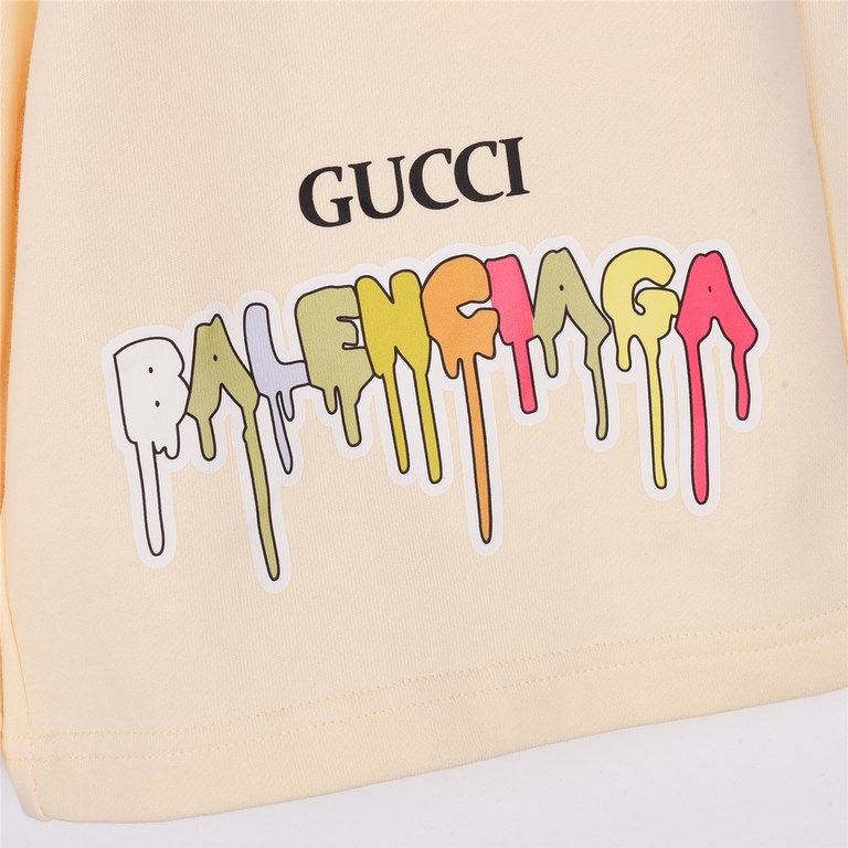 GuccixBalenciaga co-branded cooperation models 23SS summer colorful dissolve letter print shortsDigital airbrush precise positioning 11Customized 400 grams of the same vat-dyed cotton fabrics feel very comfortableThreade