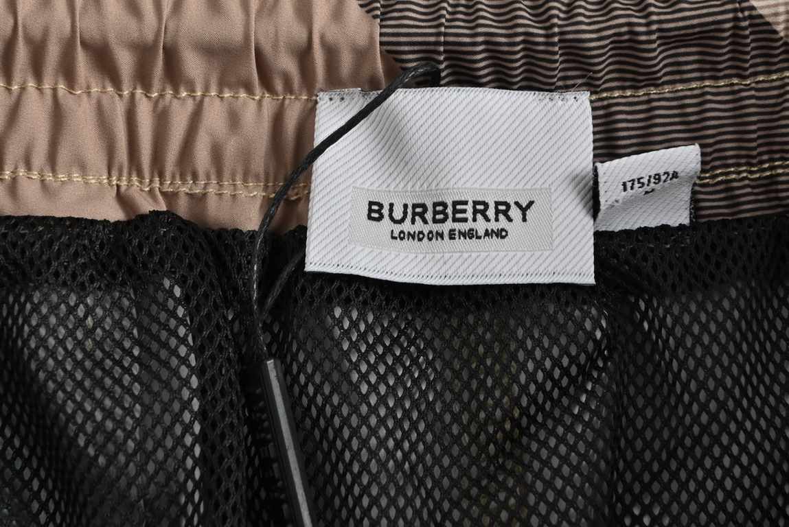 BurberryBurberry 22ss Large Checkered Beach ShortsOriginal domestic purchase, fixed weave fabric 75d72f 140g, exclusive correct version on the market.ZP full disassembly analysis, the original positioning is consistent! 