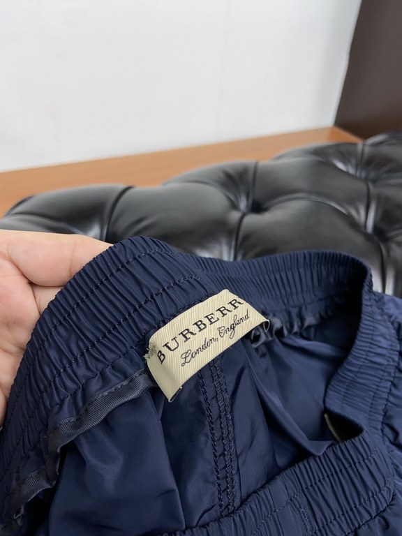 Burberry 2023 spring and summer latest models of shorts, top quality, counter 1.1 guest custom 280 grams of high-density polyester fiber face soft ultra-thin breathable dry elasticity on both sides of the word large pock