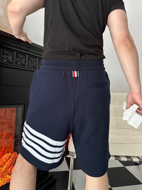 #Thom BrowneThom Browne 23ss Water Wave Waffle Shorts Top