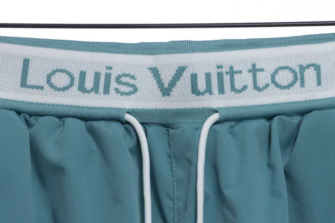 Louis vuitton louis vuitton lv 2023 hammer tool embroidered shorts greenWaist custom threaded lining mesh lining custom hardware, more personalized senior, loose wide-legged pants version, on the body in seconds into lon