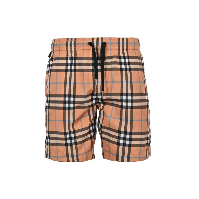 BurberryBurberry Striped Plaid Beach ShortsSummer channel limited beach shorts, custom striped fabric as the finishing touch of the entire pants, more personality senior, loose wide leg pants version, on the body in seco