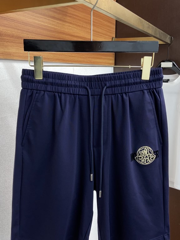 Monkou 23 summer new letter embroidery sports casual shorts, very brand representative ace shorts! Extremely design sense of sportswear, is undoubtedly the most most worthy of the hands of the single product ......Guest 