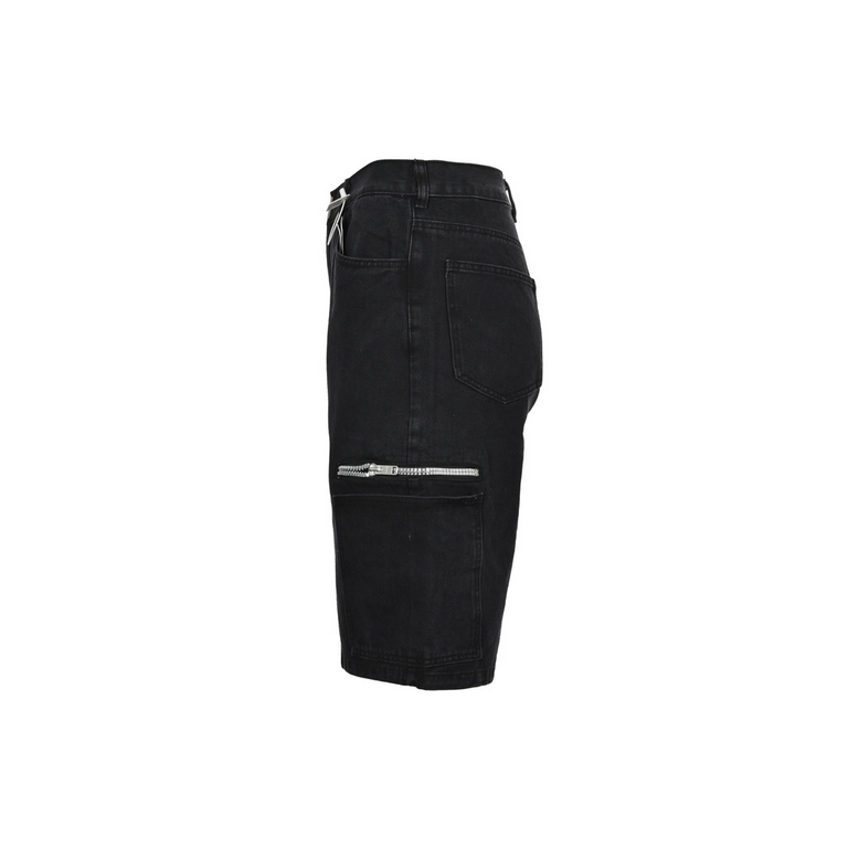 GIVENCHYGivenchy 23ss Zipper Denim ShortsThis year's newest jeans are a combination of vintage washed style and high street fit.The fabric is made of pure cotton selvage 13A denim, smooth and comfortable, thick and drape