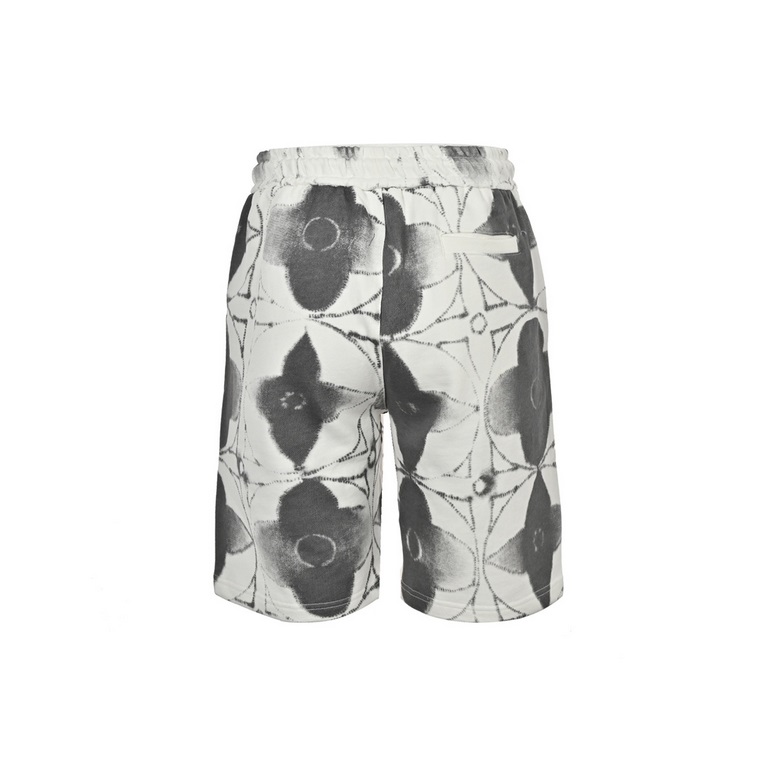 Louis Vuitton 23ss Clover Dyed ShortsJapanese dyeing theme style, full monogram floral design, smooth silk fabric, comfortable and breathable, sharp tailored version of the interpretation of casual style. Pointed collar 