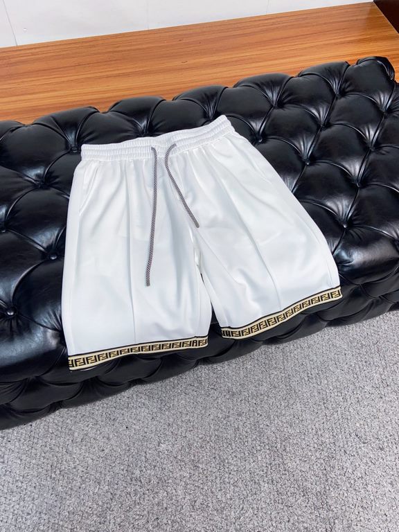 Fendi 2023 spring and summer new casual shorts, the official website synchronization sale, pants craft design, imported guest accessories, fabric customization, factory production inspection-free! Every detail to the ext