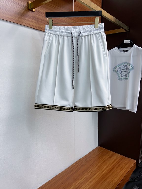 Fendi 2023 spring and summer new casual shorts, the official website synchronization sale, pants craft design, imported guest accessories, fabric customization, factory production inspection-free! Every detail to the ext