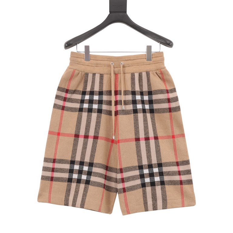 BurberryBurberry Classic Check Knit ShortsOriginal purchase, 30 cashmere 70 wool mercerized pile washing treatment, feel close to pure cashmere, close to the comfortable, 12 needle 4 color sesame point process, weight 40