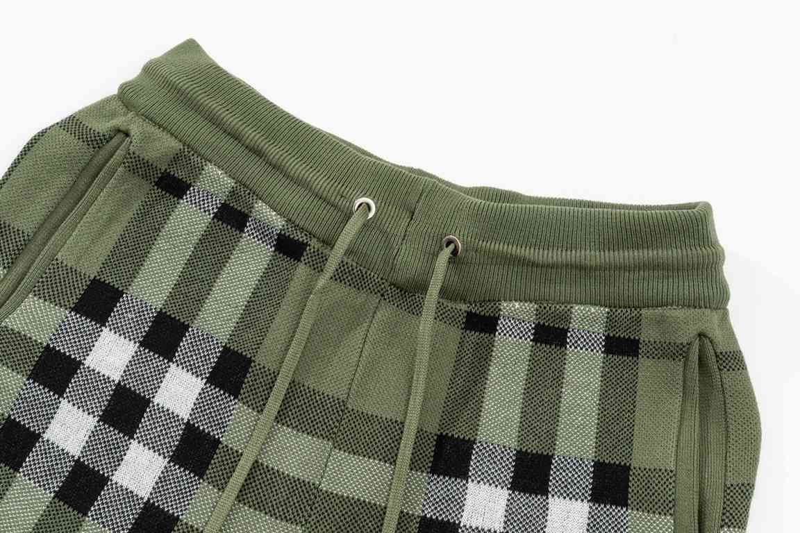 Burberry shorts BURBERRY Burberry Classic2023SS new knitted shorts, custom fabric using wafer fabric weaving, jacquard knitting process, version of the tight three-dimensional, 4-bar splicing, customized trouser rope har