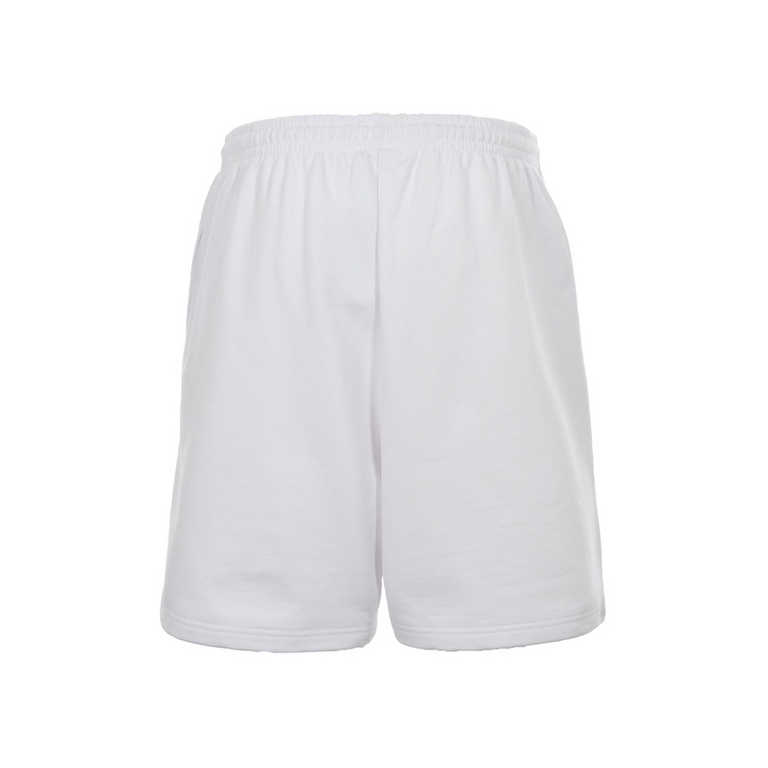 Balenciag  Balenciag Paris 22ss Embroidered Small Label ShortsThe style is simple and versatile, only focus on the material is unambiguous, on the body of the heavyweight texture is strong, very stylish. The 26S double s