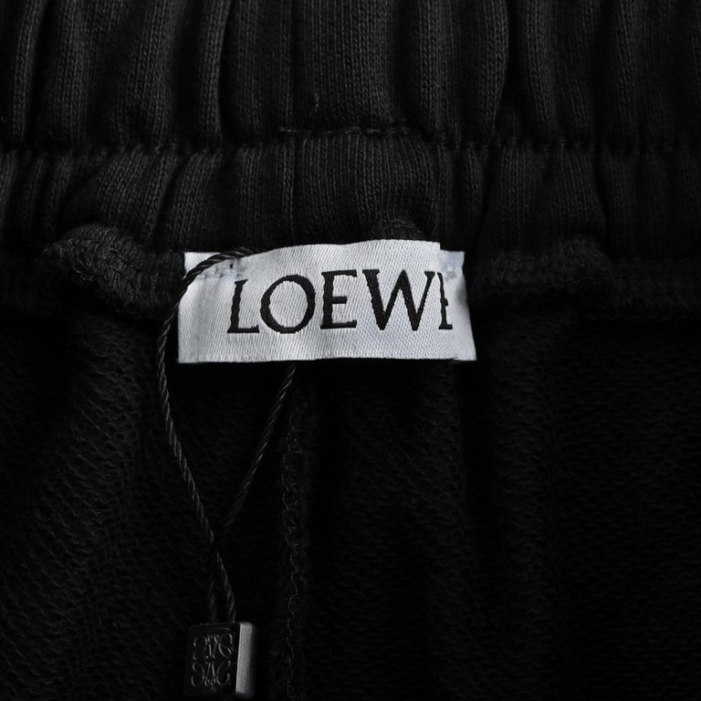 LoeweLoewe 23ss Flame Pocket ShortsCustomized 400g terry sweatshirt fabric! Special threading process, completely matching the version, accessories open molded original authentication collar label  100% silk wash label. 