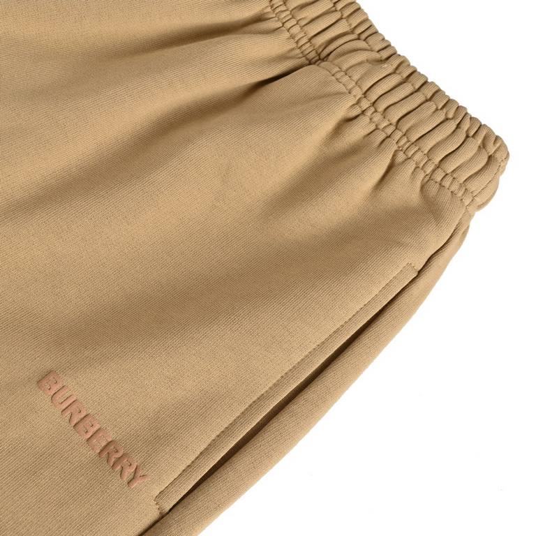 BurberryBurberry 23ss Foam Letter Label ShortsAdopting 380g terry cloth, burned hair without dust and double-side eating hair The surface of the fabric is clear and burr-free Silky touch, but also have a sense of flesh N