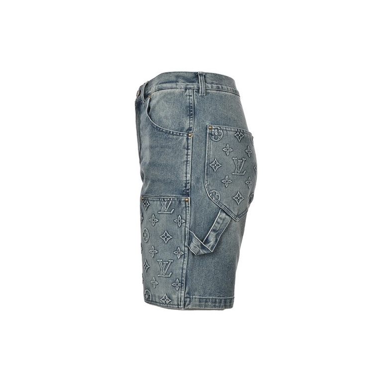 Louis Vuitton 23ss Embossed Aged Denim ShortsDonkey's new 23ss denim shorts incorporate embossed Monogram pockets into a laid-back workwear silhouette that can be styled with the same work pants or mixed and matched with